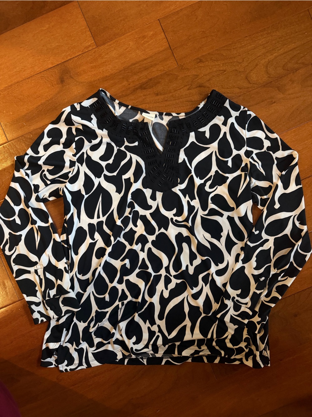 Venezia Black and White Abstract Print Long Sleeve Top